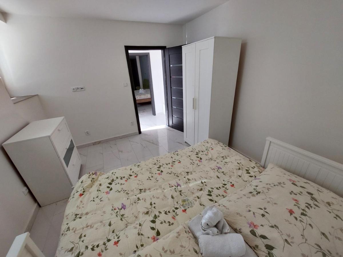 Vehlovice Apartments Mělník Екстериор снимка
