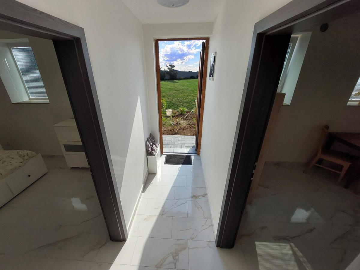 Vehlovice Apartments Mělník Екстериор снимка